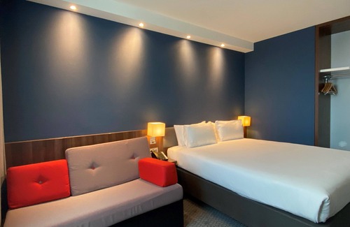Saint-Apollinaire Hotel | Holiday Inn Express Dijon by IHG