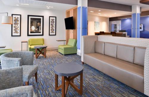Brownwood Hotel | Holiday Inn Express - Early by IHG