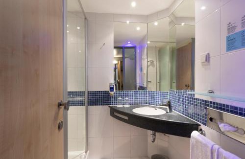 Sudstadt Hotel | Holiday Inn Express Nürnberg-Schwabach