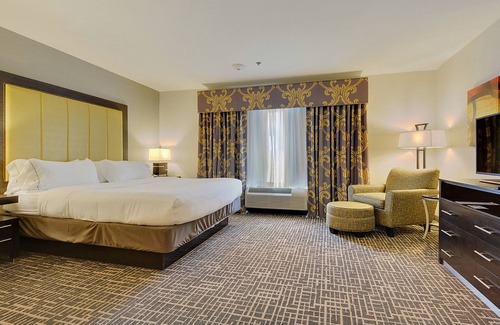 Gonzales Hotel | Holiday Inn Express & Suites Gonzales by IHG