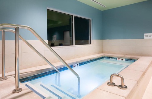 Ely Hotel | Holiday Inn Express & Suites - Ely by IHG