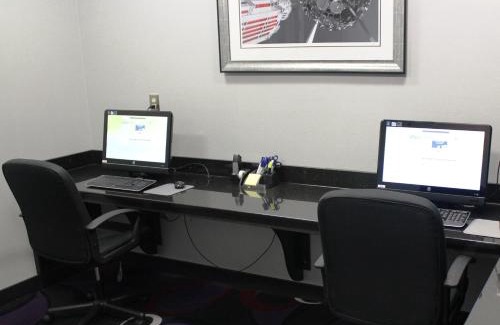 Polaris Hotel | Holiday Inn Express & Suites Columbus - Polaris, an IHG Hotel