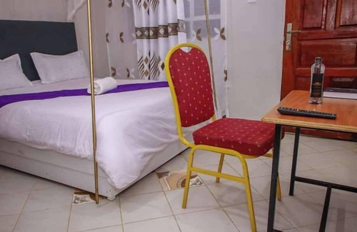 Nyandarua Hotel | Holiday Premier Hotel