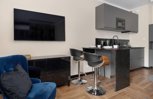 Polanica-Zdroj Apartment | Holiday studio with balcony, indoor pool, sauna