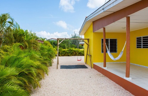 Sabana Westpunt Villa | Holiday Villa with privat pool 2 minutes from the beach .