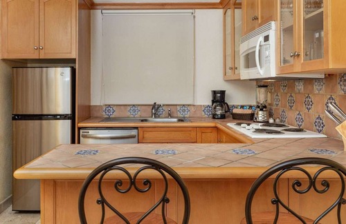 Ampliacion Juarez Resort | Holidays at Villa del Arco Cabo San Lucas-2 Bdrm/3 bath Suite on Medano Beach!