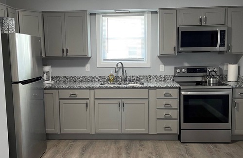 Williamstown Apartment | Holland Suites, Suite #1