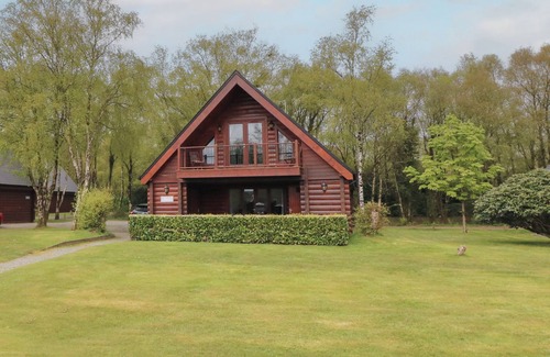 Winkleigh Cottage | Holly