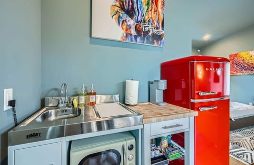 Holly Apartment | Holly Heights Studio Near Downtown Austin