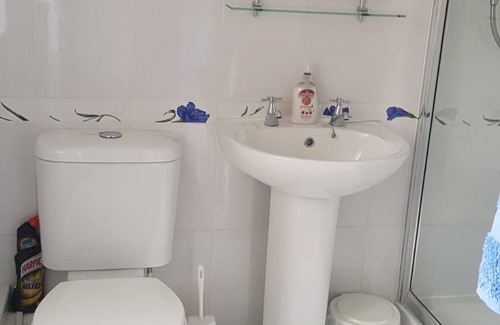 Sheffield Green Bed & Breakfast | Holly House