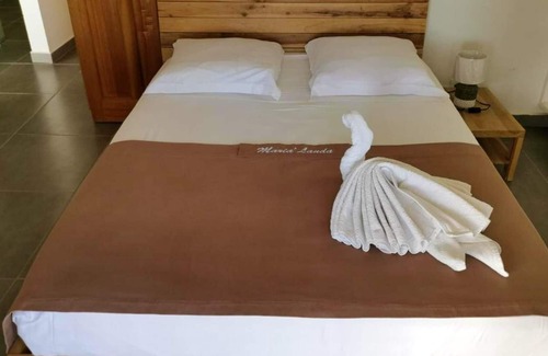 Capesterre-de-Marie-Galante Villa | Homerez - Villa for 6 ppl. with swimming-pool at Capesterre-de-Marie-Galante