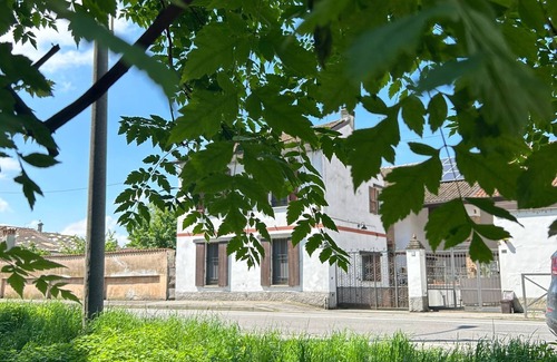 Crema Condo | Home and Garden, relaxation in Crema, old barn now home "Butterfly"