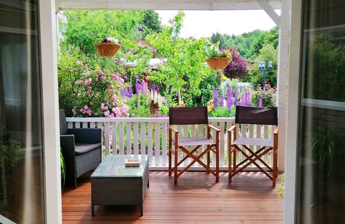 Lawrence Cottage | Home Away from Home.