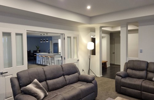 Rolleston House | Home Away From Home - Rolleston