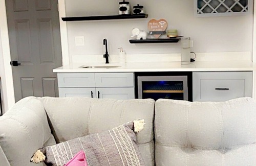 Ashburn House | Home Away From Home