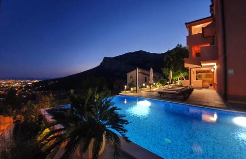 Klis Villa | Home DESPACITO in Klis, Split - private heated pool