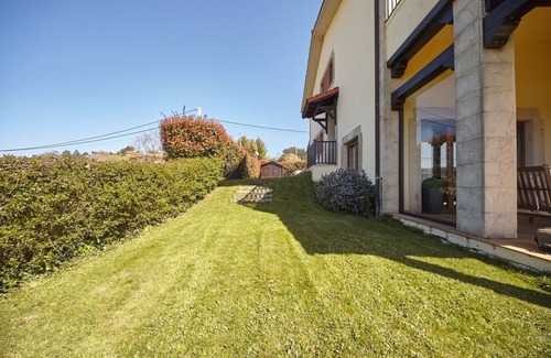 Ruilobuca House | Home in Comillas · 3 bedrooms · 4 beds · 3 baths