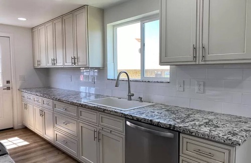 Afton House | Home Near Epic Snowmobiling Site! Peaceful, luxury home in Smoot WY, Sleeps 12!