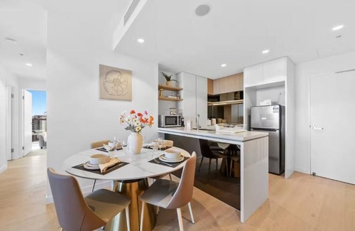 Brisbane Central Business District Apartment | Home of Clouds - Brand New Apt on Star Casino