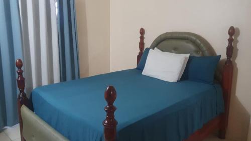 Old Harbour Villa | Home Suite Home In New Harbour Village III.