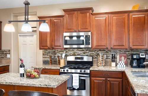 Glenhurst House | Home w/Heated Pool | Min to Spring Training | Game Room