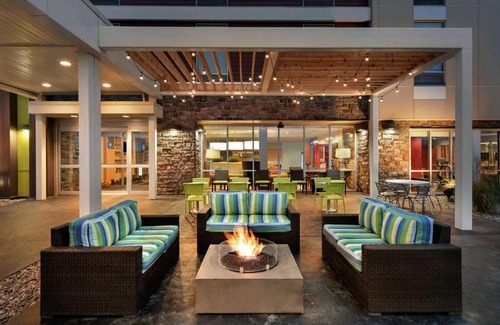 Fort St. John Hotel | Home2 Suites by Hilton Fort St. John