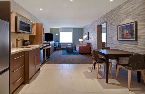 Dorchester Hotel | Home2 Suites by Hilton Boston South Bay