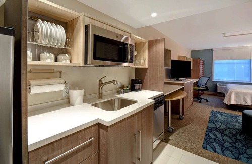 Dorchester Hotel | Home2 Suites by Hilton Boston South Bay