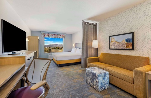 Southeast Colorado Springs Hotel | Home2 Suites By Hilton Colorado Springs Airport