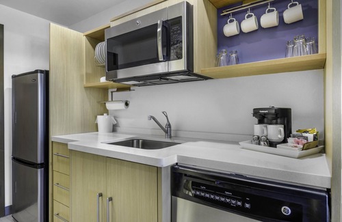 Saint Simons Island Hotel | Home2 Suites by Hilton St. Simon's Island