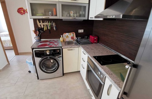 Aheloy Apartment | Homely, 2 Bed Apt, 4* Vineyards