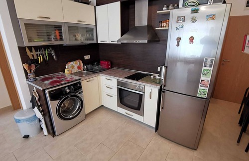 Aheloy Apartment | Homely, 2 Bed Apt, 4* Vineyards