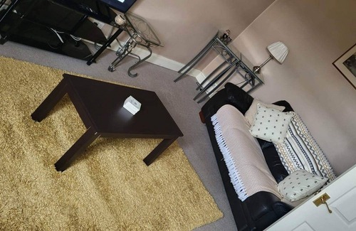 Levenmouth House | Homely Apartment near the Beach with Mini Luxuries