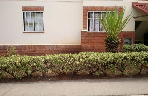Embakasi Apartment | Homely, Comfortable, Convenient, Quiet & Spacious, Near Airport