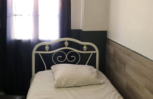 Fenay House | Homerez - Amazing house for 12 ppl. with garden, terrace and balcony at Fénay