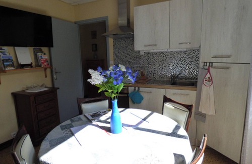 Arles-sur-Tech Apartment | Homerez - Apartment Arles-sur-Tech