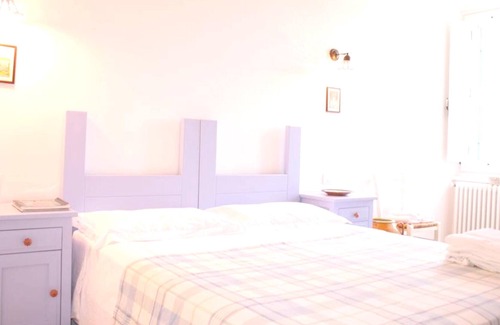Laureto Apartment | Homerez - Appartement 9 km away from the beach for 8 ppl. with shared pool