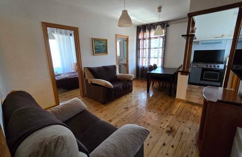 Bellver de Cerdanya Apartment | Homerez - Apt Bellver de Cerdanya