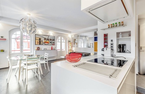 Saint-Jean-de-Luz Apartment | Homerez - Apt. Saint-Jean-de-Luz