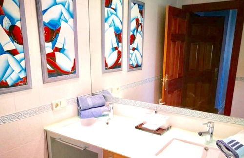 Arcas del Villar Villa | Homerez - Big villa for 14 ppl. with swimming-pool and jacuzzi at Arcas