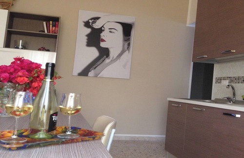 Alcamo Marina Apartment | Homerez - Bright Apartment in Alcamo: 100 m² with Sea View