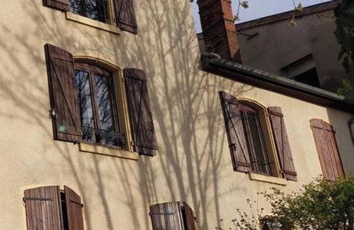 Roanne Apartment | Homerez - Charming Apartment in Roanne, Terrace, 56 m²