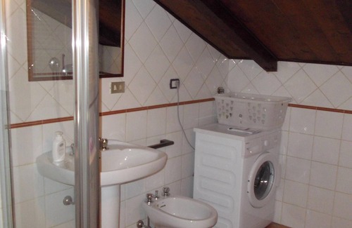 Nebbiuno Apartment | Homerez - Charming Apt in Lesa