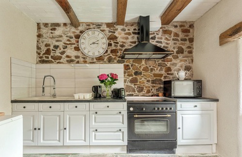 Guimaec House | Homerez - Charming House in Guimaëc, Sea View