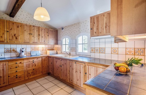 Bangor House | Homerez - Charming house in Bangor with large enclosed garden