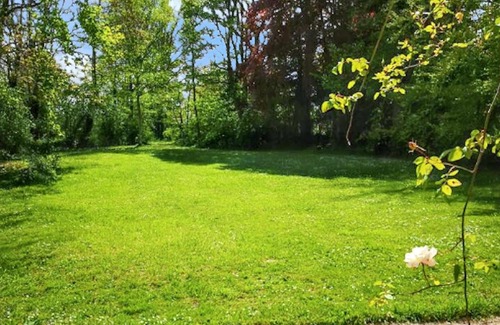 Ryes House | Homerez - Charming house in Ryes with enclosed garden & wheelchair access