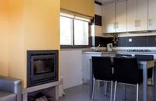 Pinhel House | Homerez - Comfortable Bungalow Pinhel, shared pool