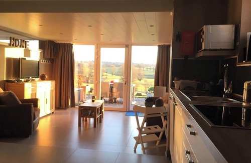 Herve Apartment | Homerez - Cosy Apartment in Herve with Garden and Terrace - 50m²