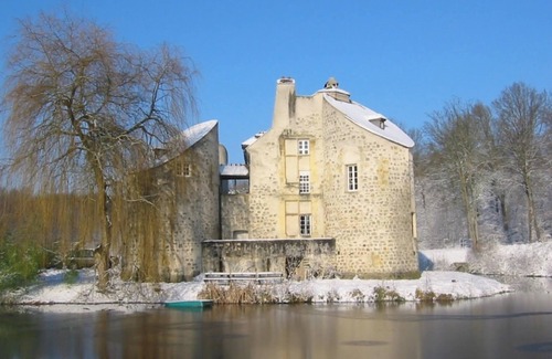 Deuil-la-Barre Apartment | Homerez - Cosy Apt Montmorency