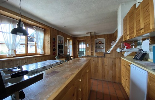 Sostegno House | Homerez - Cozy house near Asei with garden and terrace